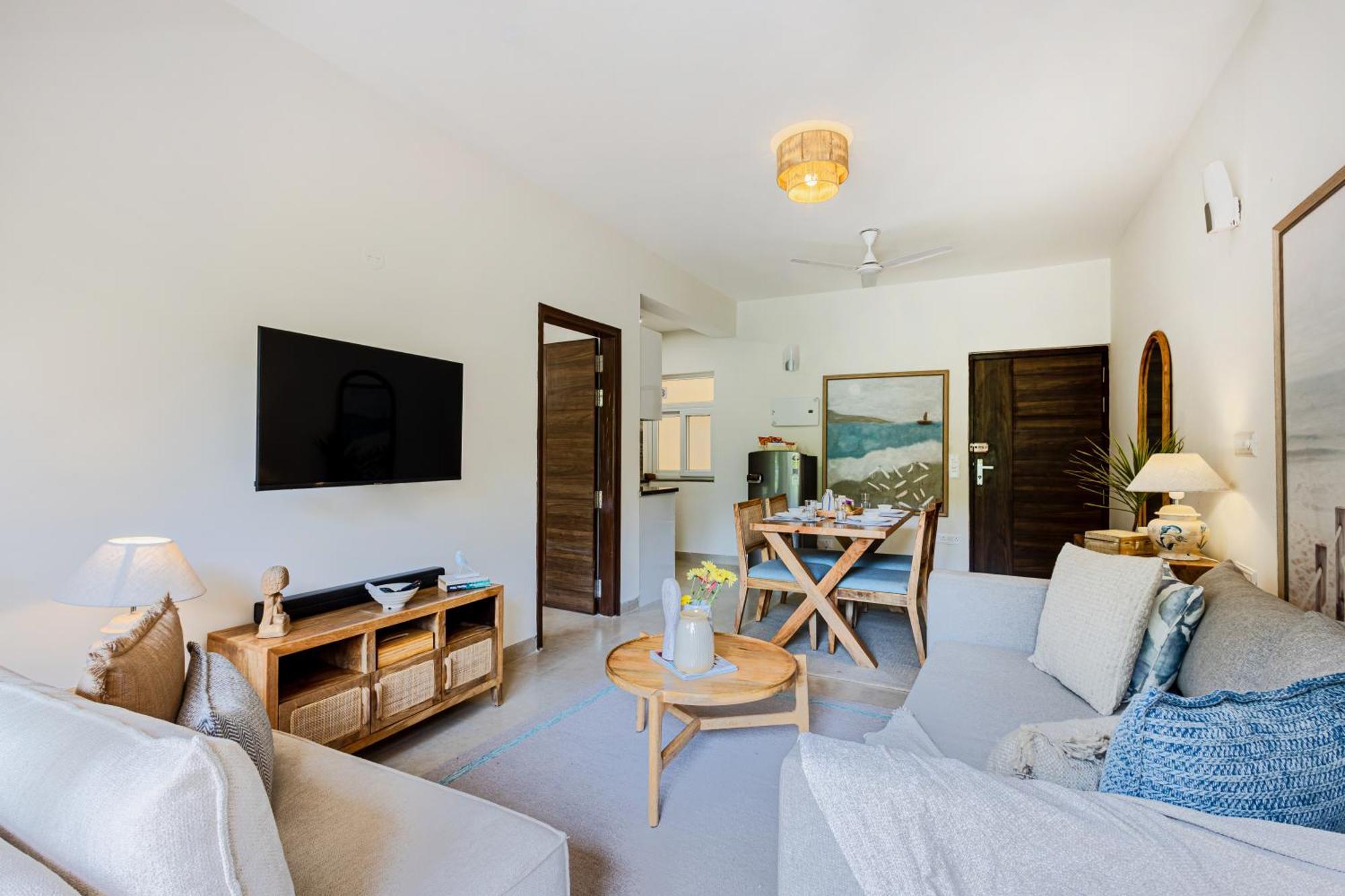 Alaya Stays 1 Bhk With Balcony & Pool - Veera Marina Кандолим Экстерьер фото